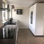 Family House Near With Garden *